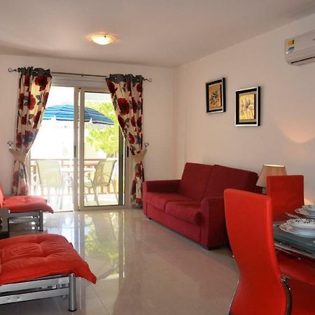 Ground Floor One Bedroom Apartment B2, 3 Pools, Free Wifi Пейя Экстерьер фото