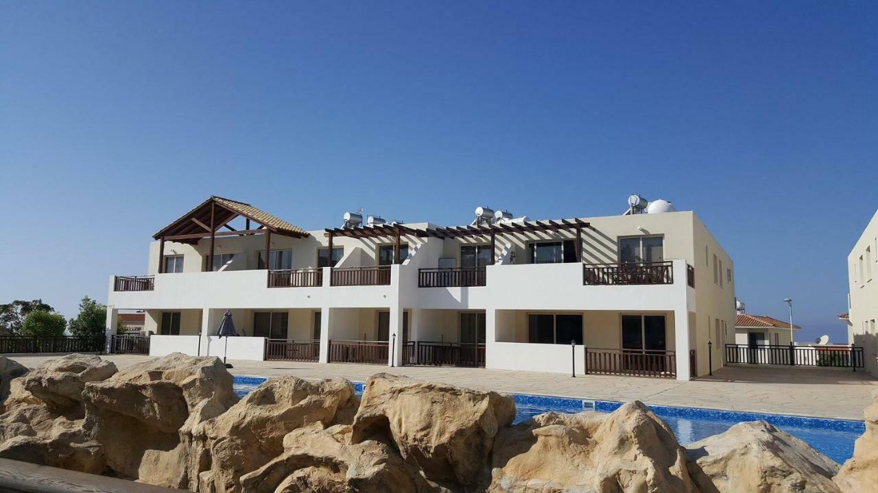 Ground Floor One Bedroom Apartment B2, 3 Pools, Free Wifi Пейя Экстерьер фото