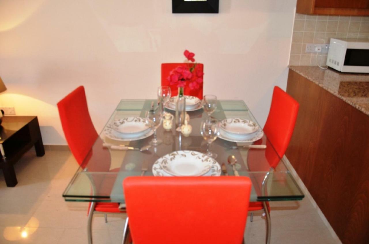 Ground Floor One Bedroom Apartment B2, 3 Pools, Free Wifi Пейя Экстерьер фото
